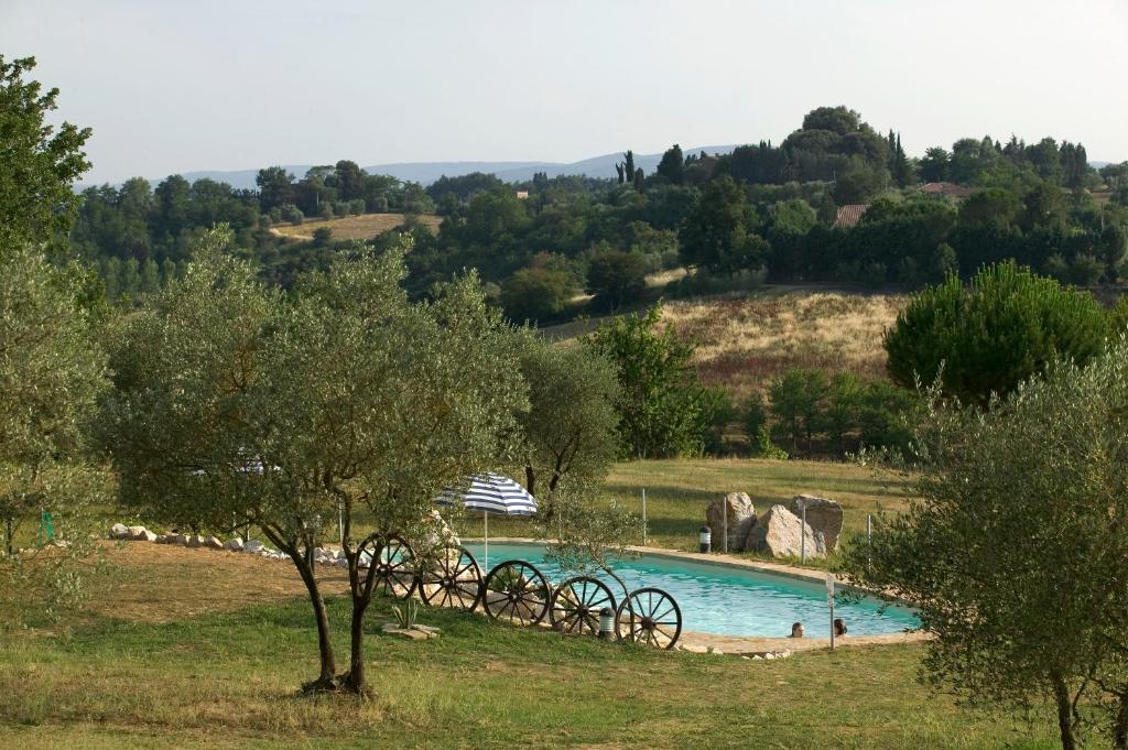 Agriturismo La Grotta Di Montecchino Siena Room photo